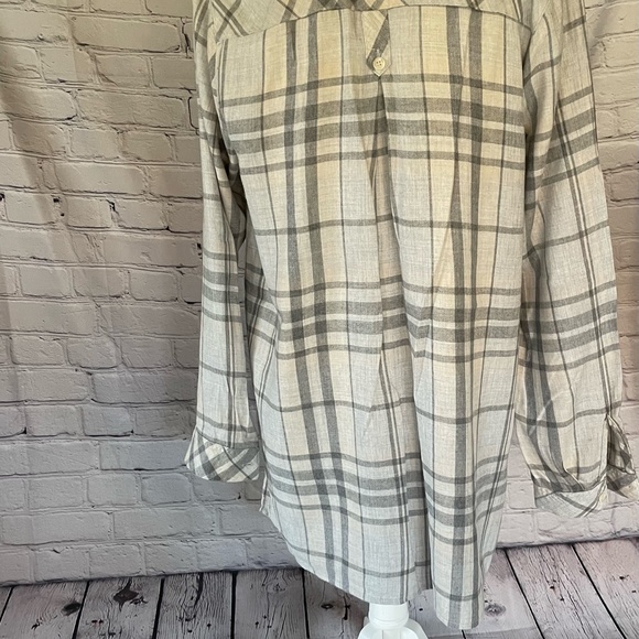 Plaid Long Sleeve Women's Top - Picture 4 of 6